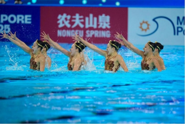 src, 戴诗意, 赛中