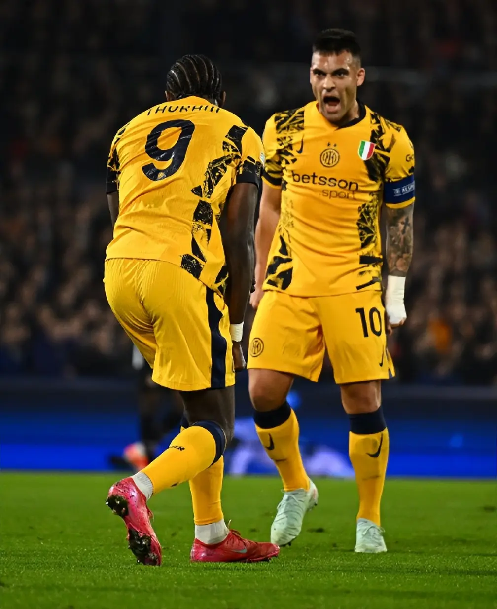 名记罗马诺 名记罗马诺